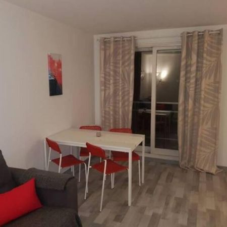 Apartamento Le Rouennais Et Son Parking Prive Exterior foto