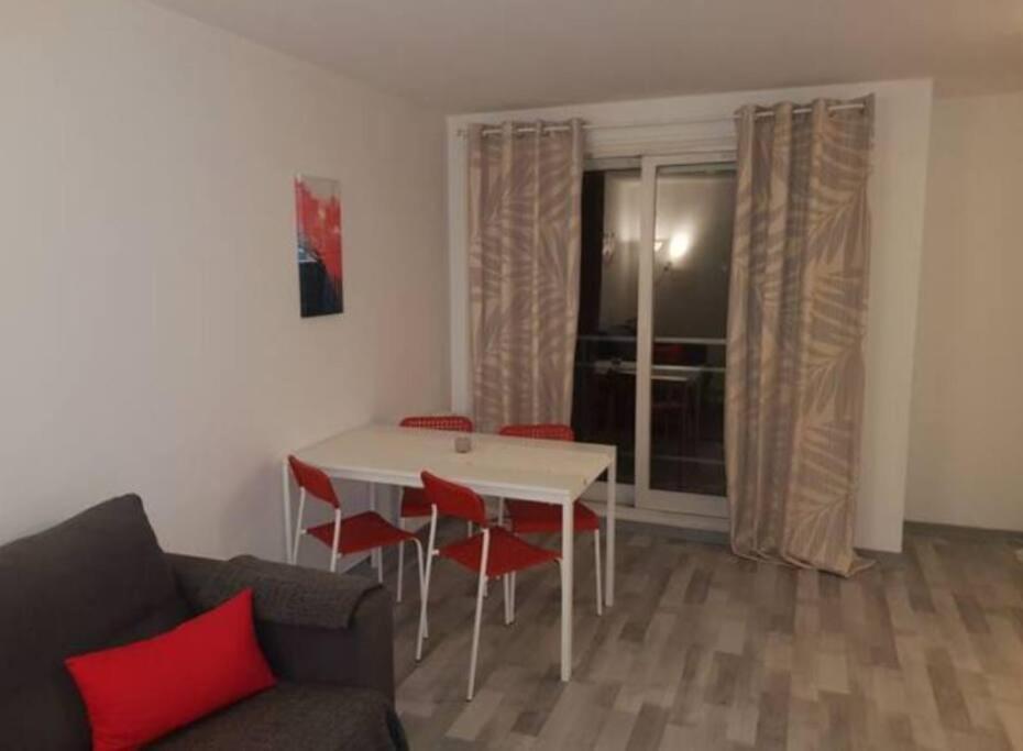 Apartamento Le Rouennais Et Son Parking Prive Exterior foto